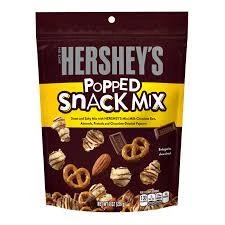 Joy's De'Lights Milk Chocolate Hershey's Popped Snack Mix 226g