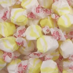 Joy's De'Lights Salt Water Taffy Buttered Popcorn