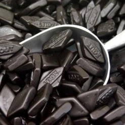 Joy's De'Lights Dutch Licorice Small Diamonds