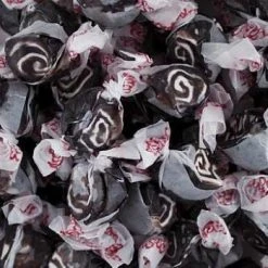Joy's De'Lights Salt Water Taffy Licorice Swirl